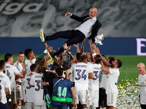 Giành danh hiệu thứ 11 cùng Real, Zidane lập kỷ lục khó tin