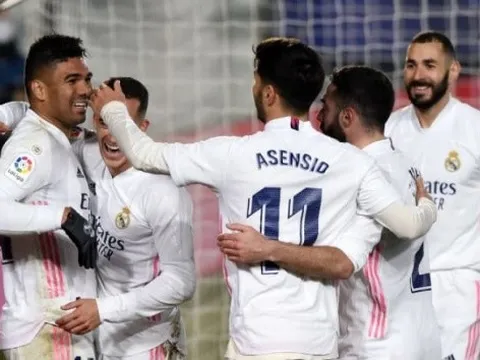 Zidane và 3 nhiệm vụ phải làm để đánh thức "quái thú ngủ quên" của Real