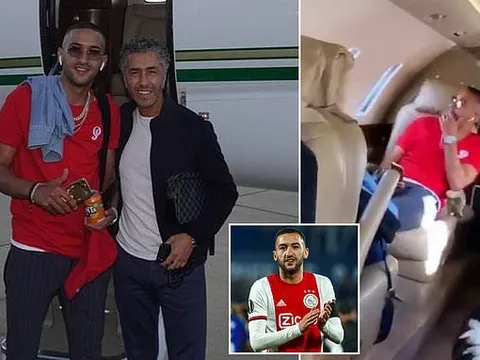 Ziyech lên máy bay đến Chelsea sau khi tặng quà chia tay đắt tiền cho đồng đội