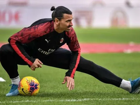 Zlatan rời Ý, quay trở về Thụy Điển sau khi gặp chấn thương