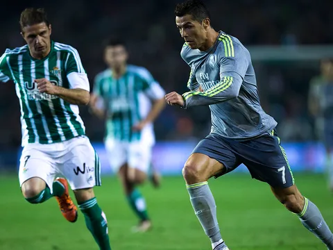 "Mourinho đã đợi tôi, và muốn có tôi. Tôi liền trả lời không"