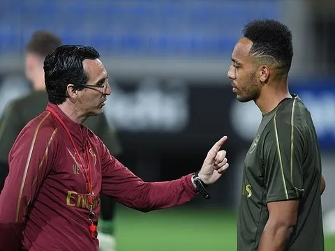 Đại chiến gần kề, HLV Emery không hài lòng với một cái tên