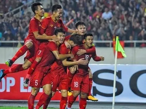 Fan Man Utd: "Hãy để cậu ấy lấy áo số 7 của Sanchez"