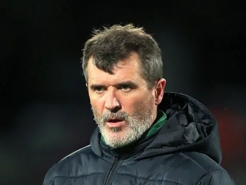 VAR từ chối Liverpool, ngay đến huyền thoại MU cũng kịch liệt chỉ trích!