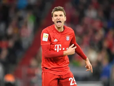 Muller hé lộ tương lai, Man Utd mừng vui khấp khởi