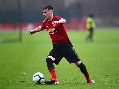 Sau Garner, Chong, Greenwood, Gomes; fan Quỷ đỏ tiến cử Scholes 2.0 cho Solskjaer