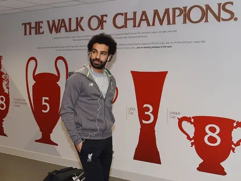 Sao Liverpool thừa nhận áp lực vì ở gần danh hiệu Premier League