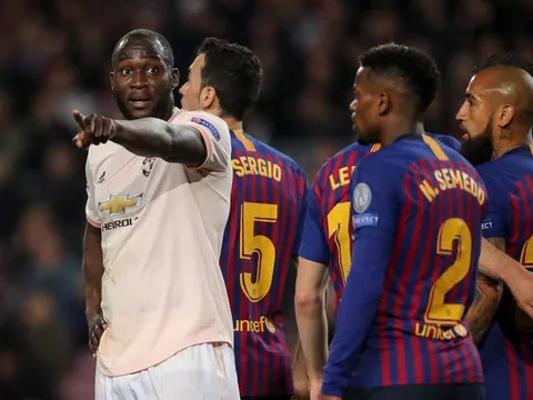 Fan Quỷ đỏ tranh cãi trước thông tin Lukaku bị bán