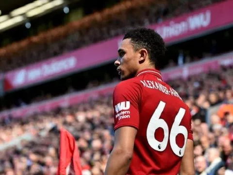 Ở Liverpool, người phụ nữ này đang nâng đỡ cả thế hệ kế tiếp