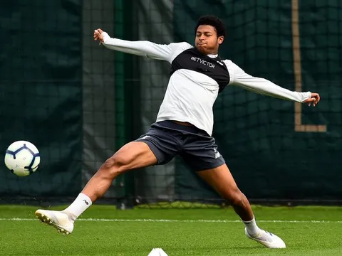 Klopp lên tiếng, giải thích lý do mang "lá bài đặc biệt" đến Camp Nou