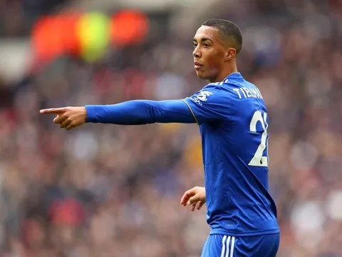 Tielemans lung lay trước sự quan tâm của Man Utd