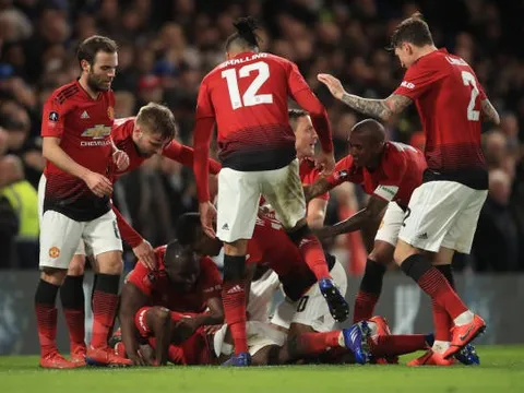 02h55 ngày 17/03, Wolves vs Man United: Sẵn sàng bước tiếp