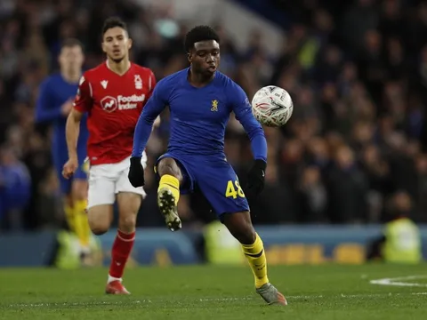 PSG vào cuộc, âm mưu nẫng tay trên "viên ngọc thô" của Chelsea