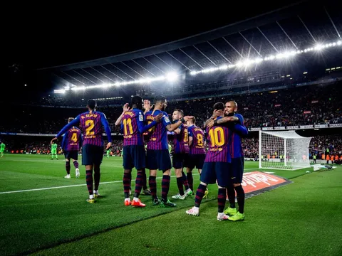 Liverpool thấy gì trong ngày Barca đăng quang chức vô địch La Liga?