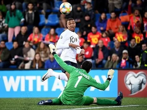 Kylian Mbappe 'mở động cơ', Pháp đè bẹp Andorra ngay trên sân khách