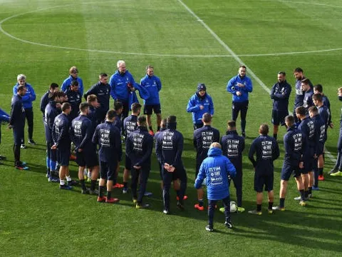 Ngôi sao 19 tuổi của Juventus tích cực ghi điểm trước Roberto Mancini