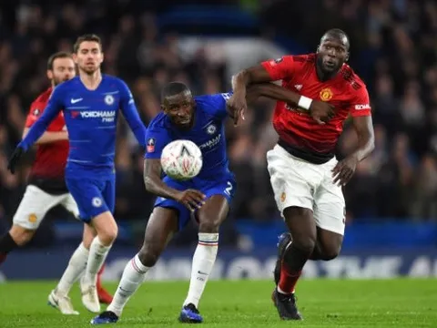 Thắng Chelsea, fan M.U vẫn đòi thanh lý cái tên đá chính "lười biếng"