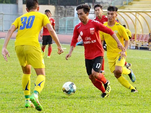 Không phải De Ligt, mẫu như Beck mới là người Solskjaer nên kí