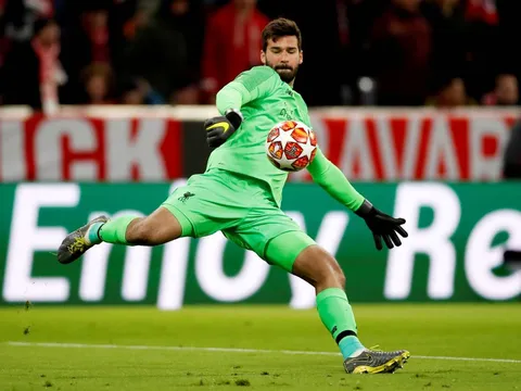Thái độ của Messi cùng đồng đội trong buổi tập đầu tiên với thầy mới