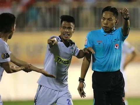 "Trọng tài đã làm cho HAGL bị thiệt thòi"