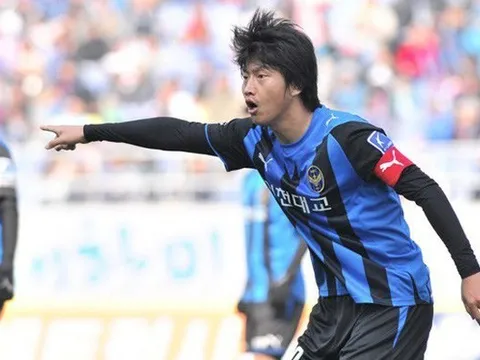 Huyền thoại vừa tạm quyền HLV Incheon United nhận xét ra sao về Công Phượng?