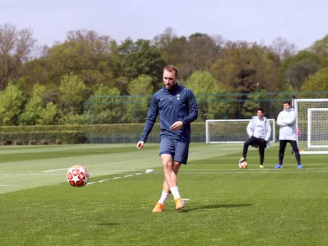 Tottenham tập trung cao độ, chỉ riêng cầu thủ này được Pochettino cho "giáo án đặc biệt"