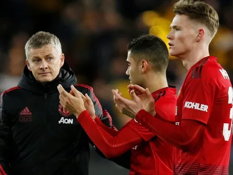 Alan Shearer: Thất bại của Man Utd đang bị thổi phồng