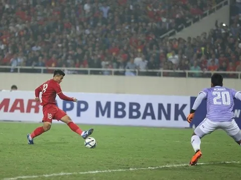 '1 pha dứt điểm chân trái rất quyết đoán và chuẩn mực'