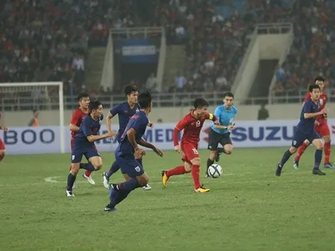 '1 tình huống đi bóng như vẽ của Quang Hải'