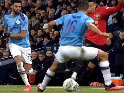 Sau Fred, đến lượt "Lingardinho" nhảy múa khiến bom tấn Man City bẽ mặt