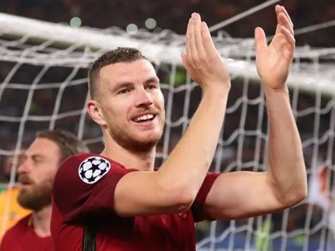 "Arsenal cứ lặp lại sai lầm đó, tôi chẳng hiểu tại sao họ làm vậy"