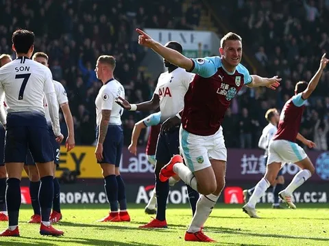 Tottenham chơi tệ ra sao trong ngày Kane ghi bàn?
