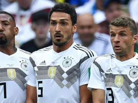 CHÍNH THỨC: Hummels, Boateng, Muller bị gạch tên khỏi tuyển Đức