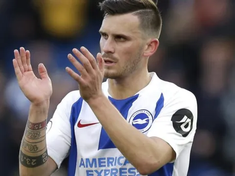 Tiền đạo Brighton thề gắng hết sức giúp Liverpool lên ngôi vô địch