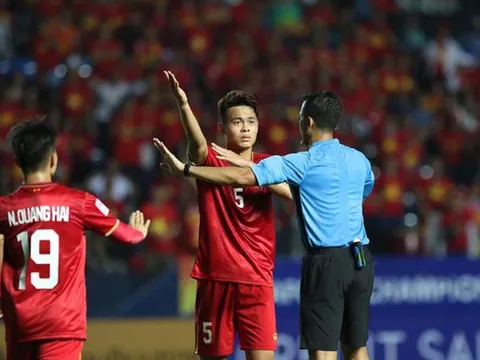 U23 Việt Nam mất quả penalty, thầy Park lên tiếng về quyết định của tổ VAR