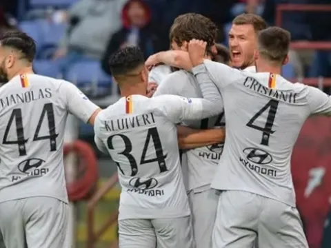 15 phút cuối sôi động, AS Roma gặp khó trong cuộc đua tốp 4
