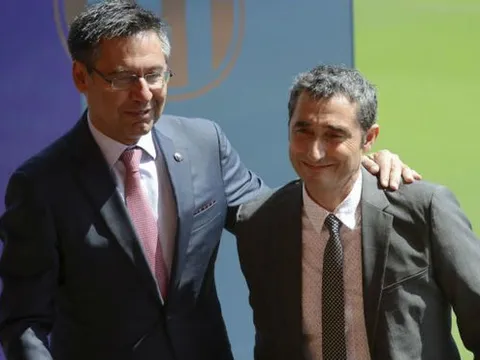 Thua Valencia, Chủ tịch Barca nói lời thật lòng về Valverde