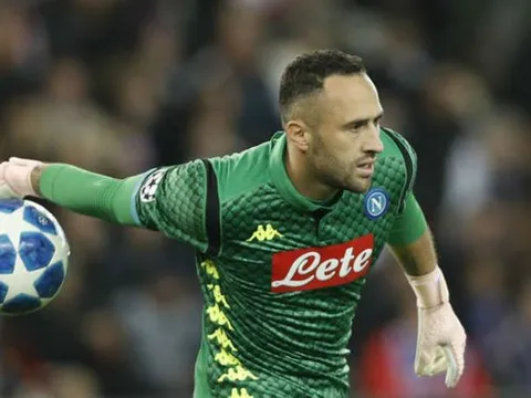 ''Cậu ấy đang rất hạnh phúc ở Napoli''