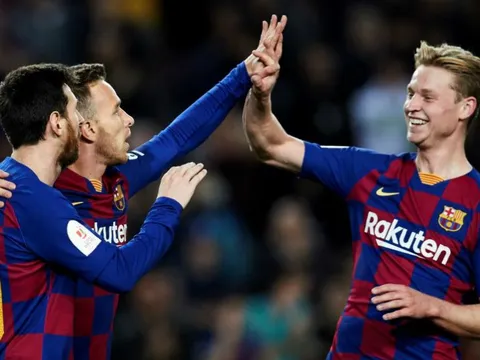 Thắng 5 sao, De Jong bật mí bí mật giúp Barca trở thành "Ông kẹ"