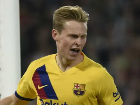 Thắng trận, De Jong lên tiếng đòi lại công bằng cho Messi