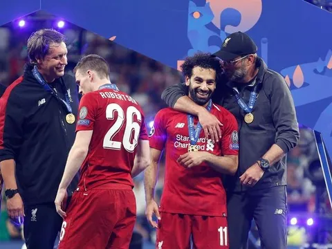 "Tôi có thể thấy cậu ấy trong màu áo Liverpool"