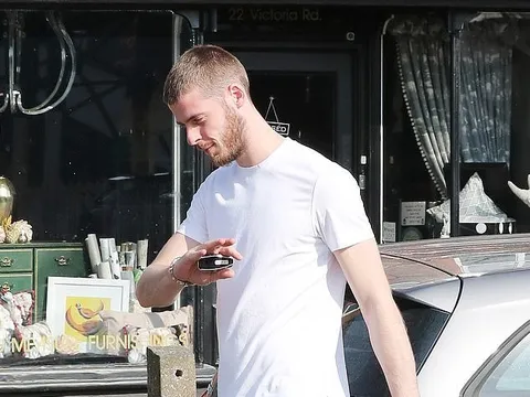 Gần hết mùa, tân binh Chelsea mới được Sarri cho đá 5 phút