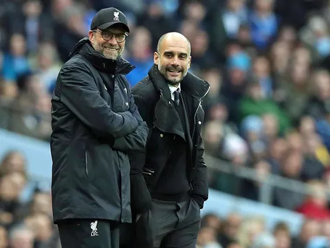 Dẹp lòng tự trọng đi, M.U nên nhìn Man City, Liverpool mà học tập