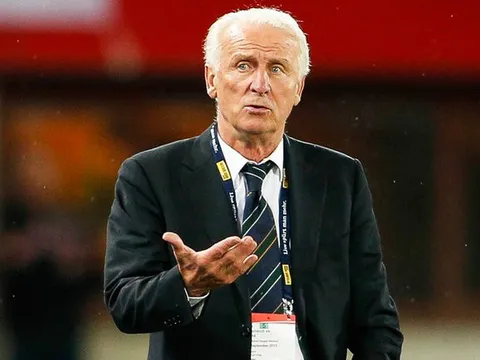 Messi 'phản kích' Abidal: Khi sự ức chế lên đến đỉnh điểm