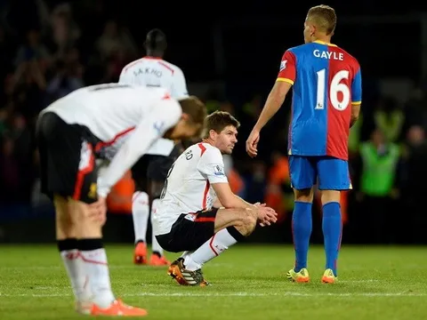 Liverpool: Muốn vô địch, phải quẳng gánh lo!