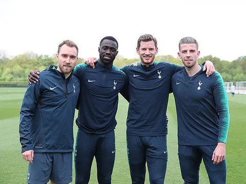 Đây! Ajax sẽ đối mặt với 4 'con quái vật' do chính họ tạo ra