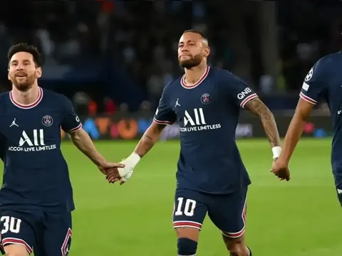 Khi những vì sao rời đi để bầu trời Paris thực sự tỏa sáng