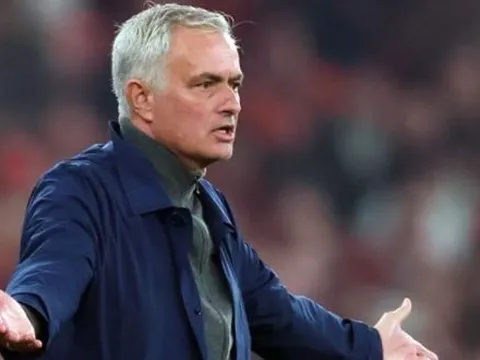 Mourinho về Real sẽ chặn đường đón Tchouameni của MU
