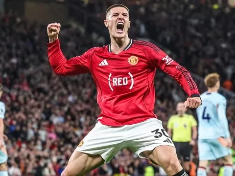 Benjamin Sesko dẫn đầu các thống kê tiền đạo trẻ tại châu Âu