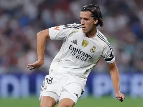 Alvaro Carreras là mảnh ghép hoàn thiện cánh trái của Man Utd